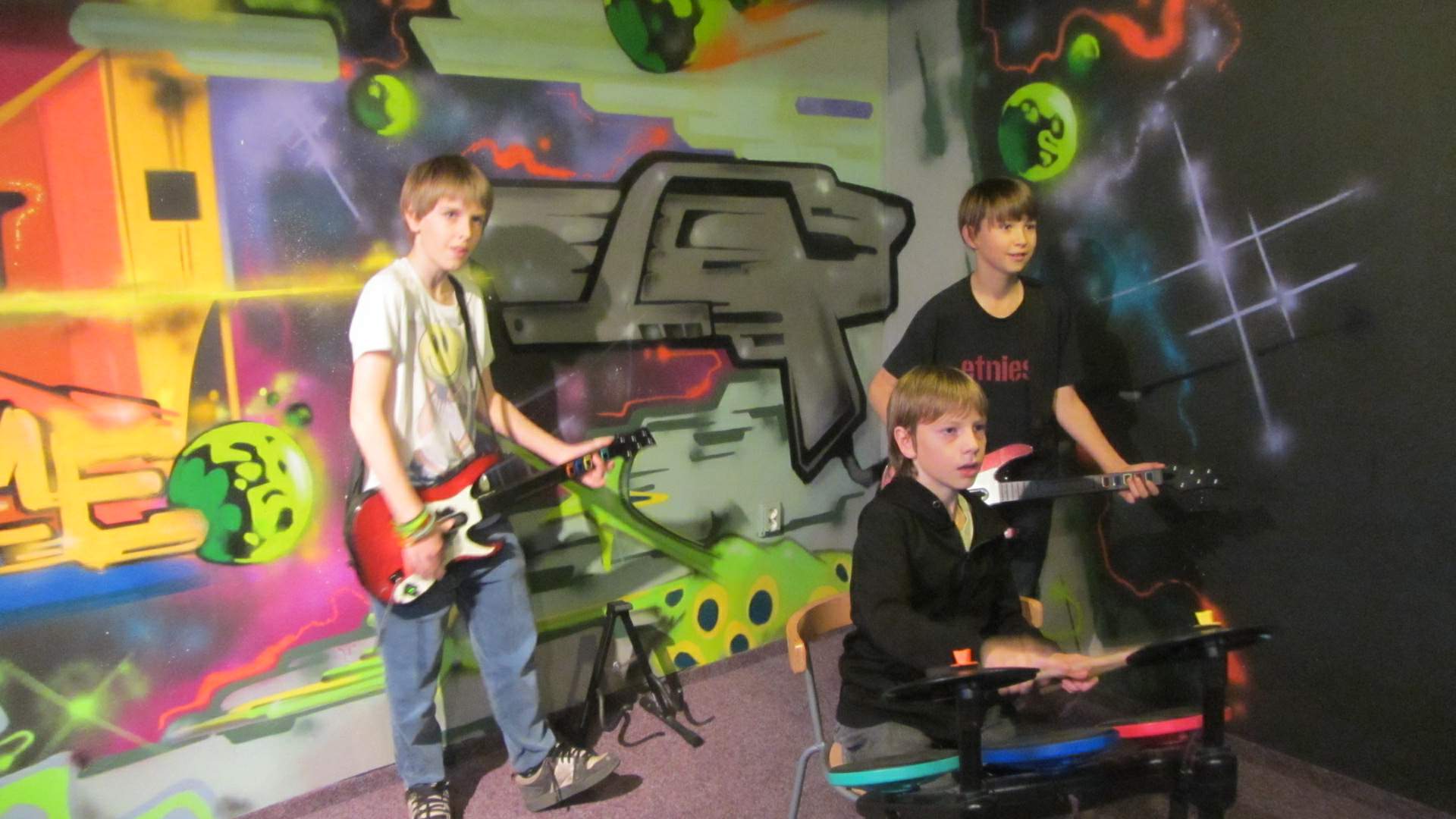 2013 11 23 Laser Game