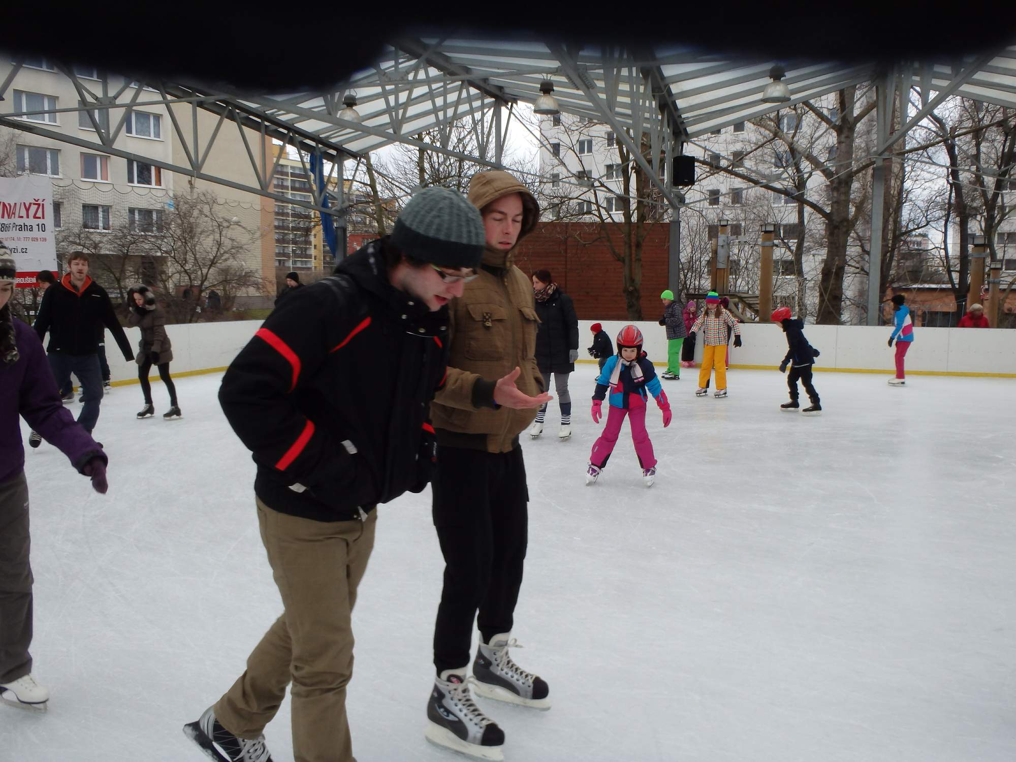 Harcovnici 15 brusleni Strasnice park Gutovka 036