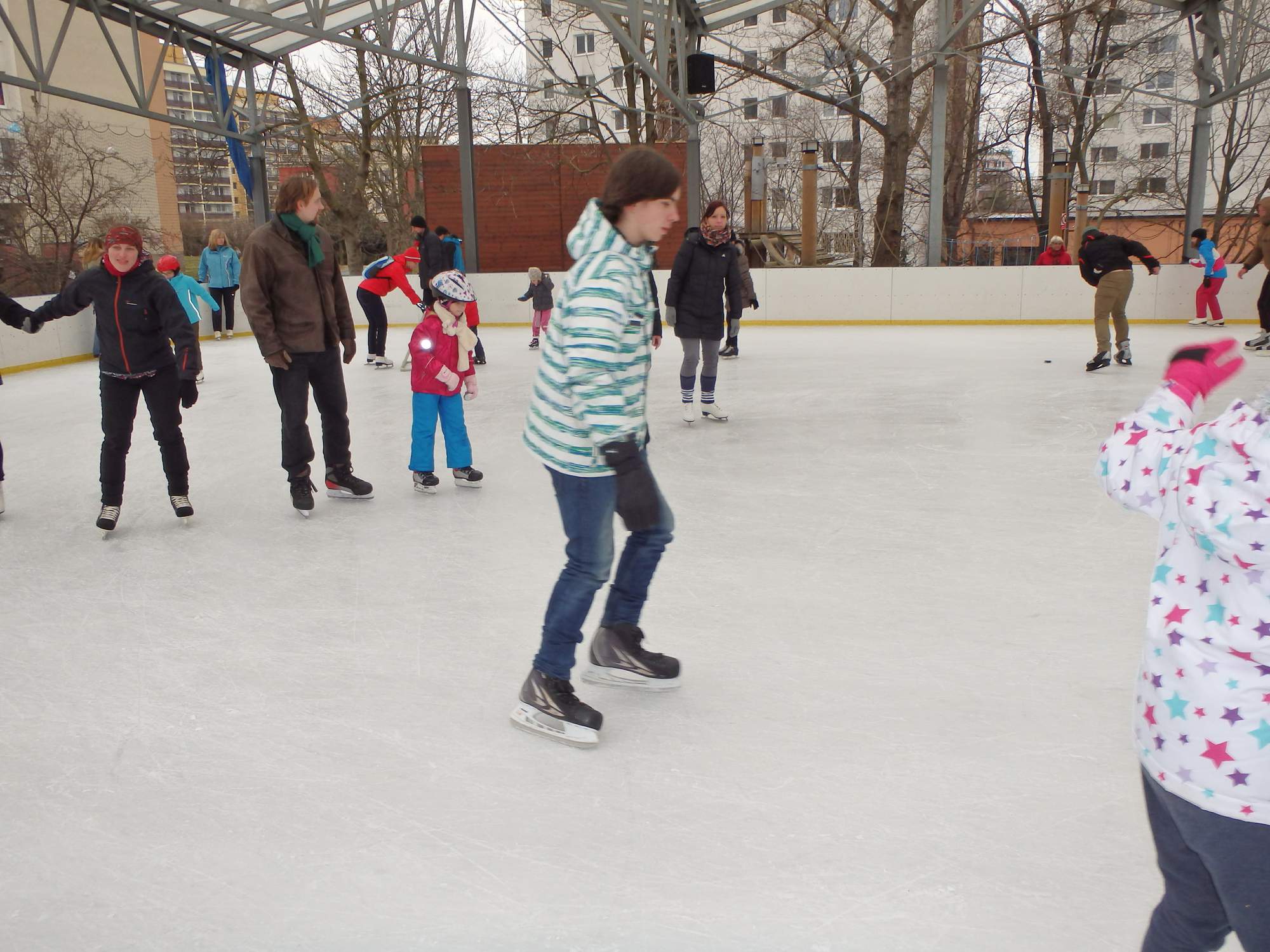 Harcovnici 15 brusleni Strasnice park Gutovka 053