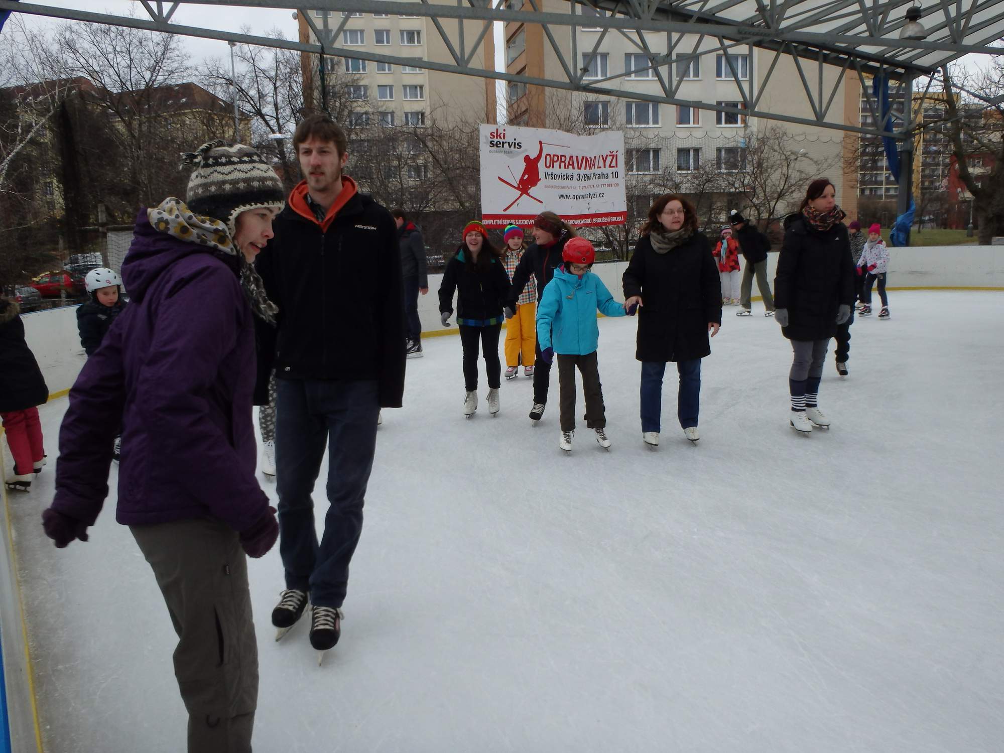 Harcovnici 15 brusleni Strasnice park Gutovka 056