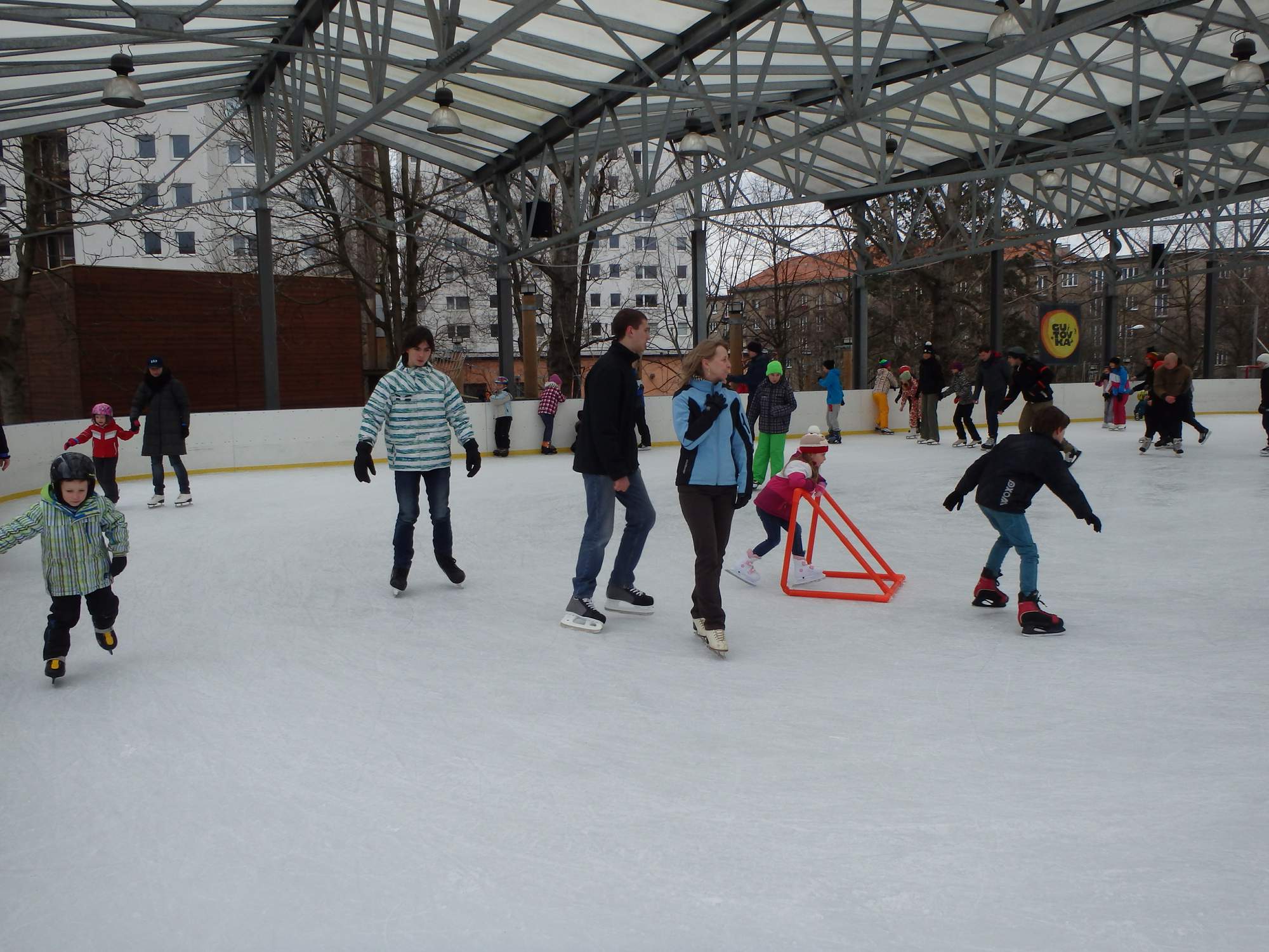 Harcovnici 15 brusleni Strasnice park Gutovka 064