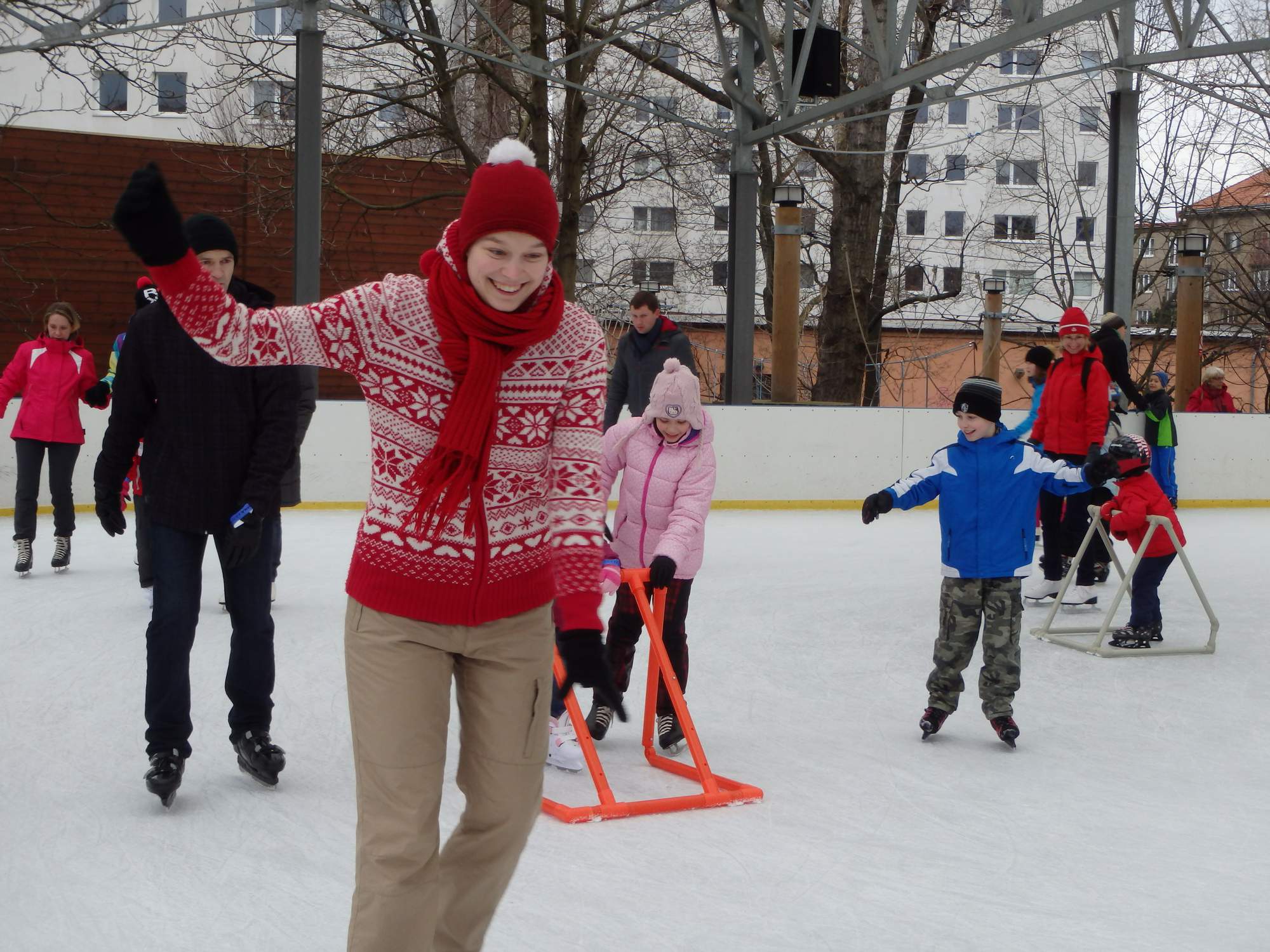 Harcovnici 15 brusleni Strasnice park Gutovka 071