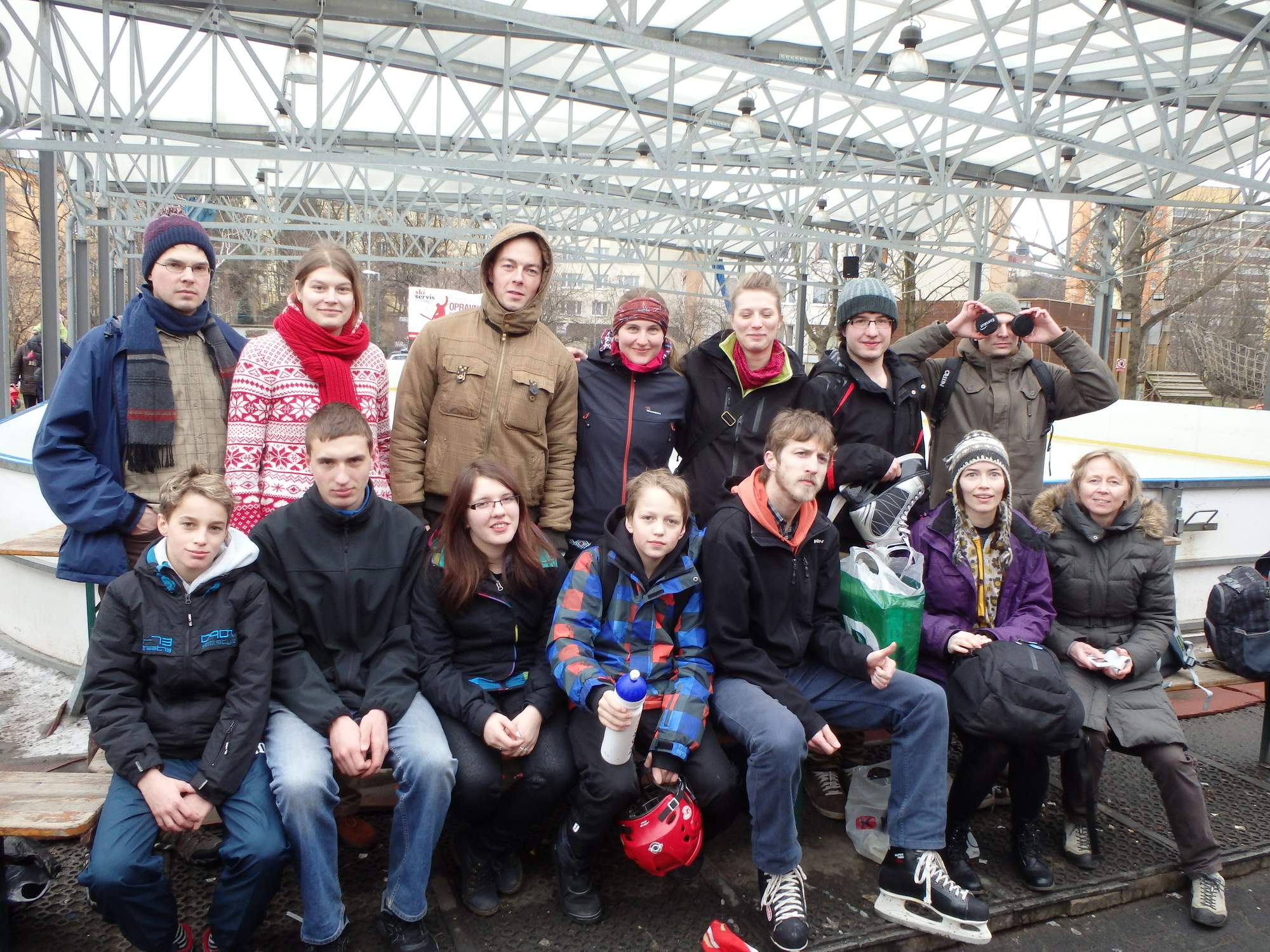 Harcovnici 15 brusleni Strasnice park Gutovka 104