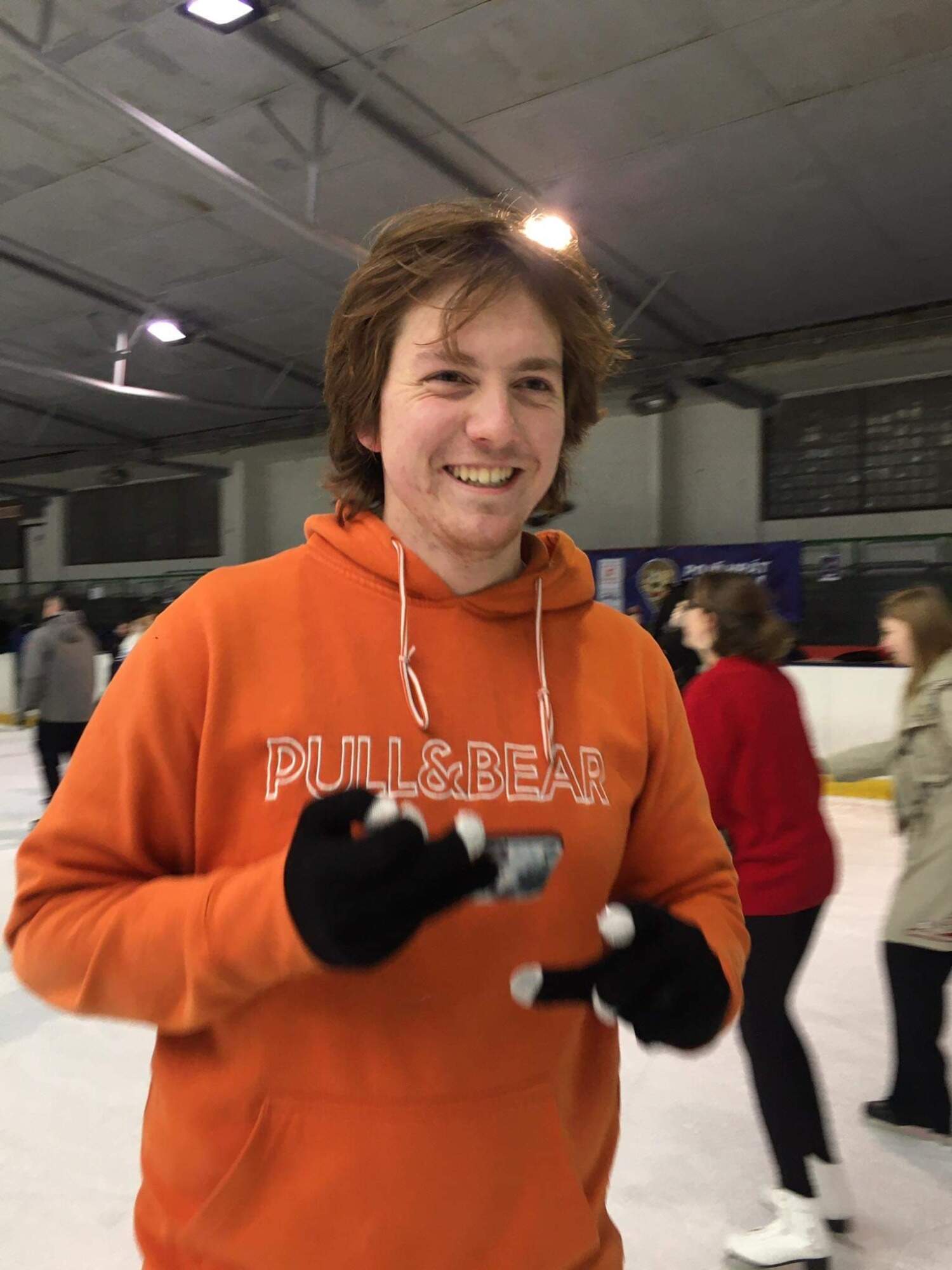 66F8CD97 8830 4200 878F 8948F039096E