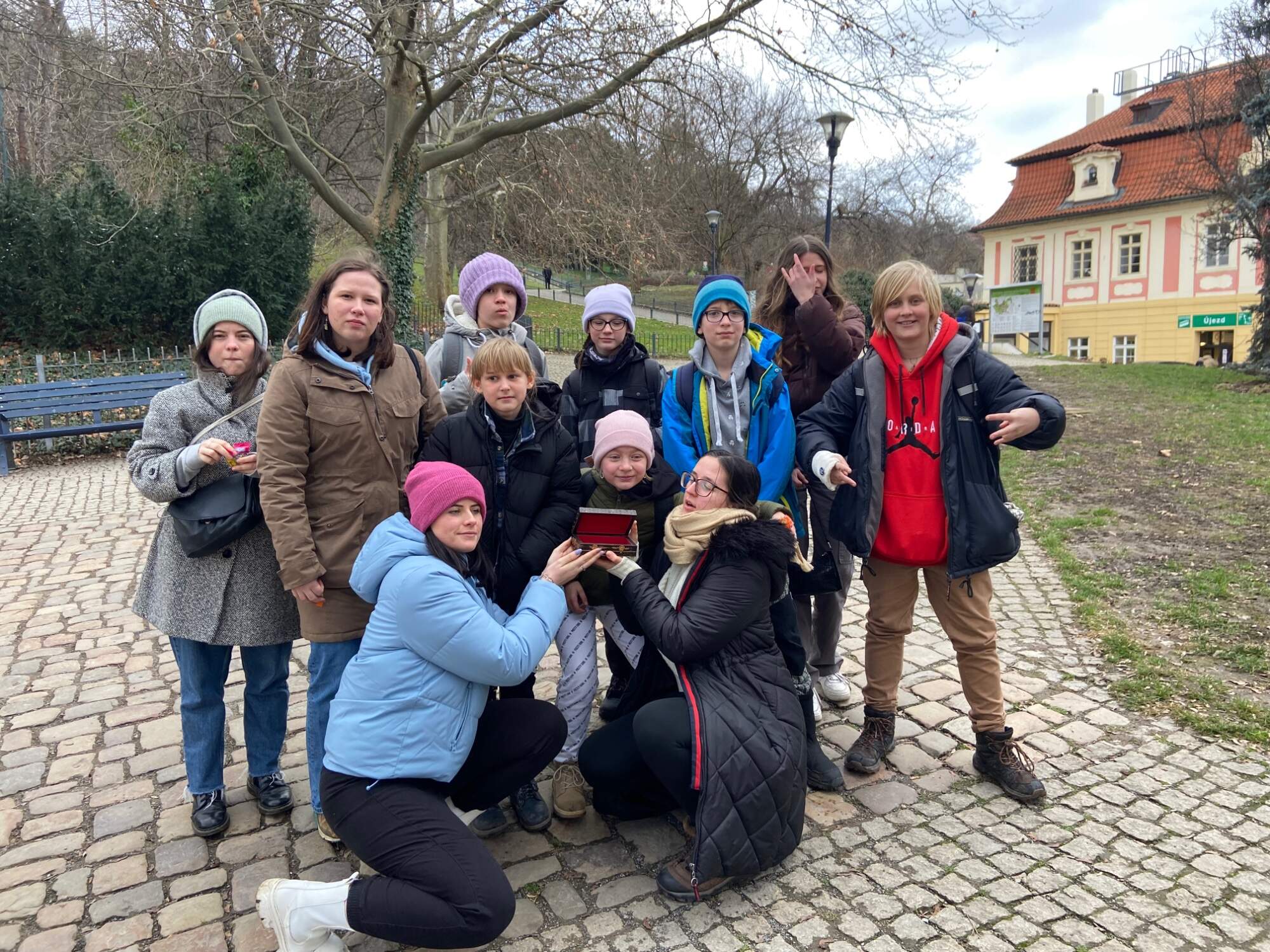 08E0A69F A503 4870 AA97 BB714B7735F8