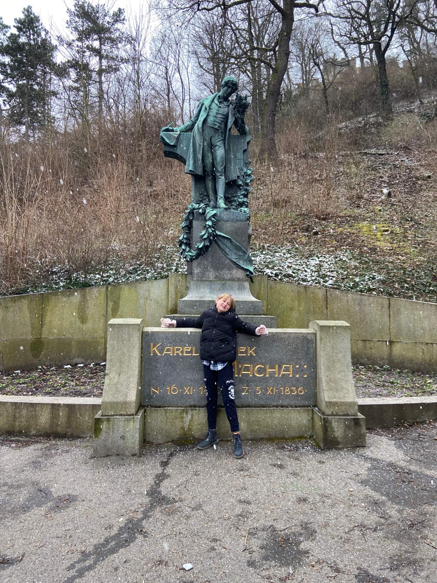 7045C206 91AE 49B5 B191 6560DD50BDBC