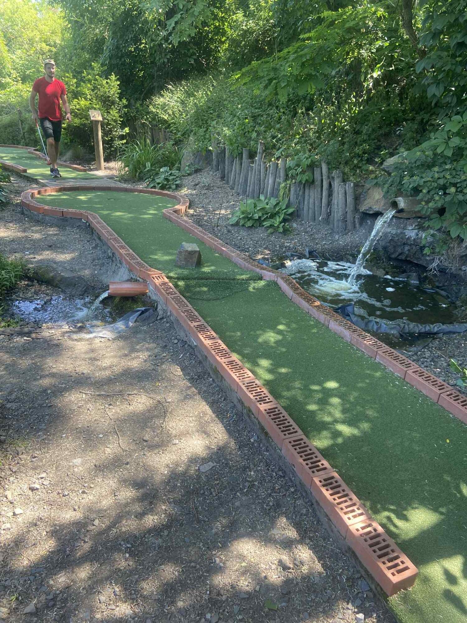 Messenger creation 62BFCFBF 7C33 4B7F 9477 299C35B5CD42