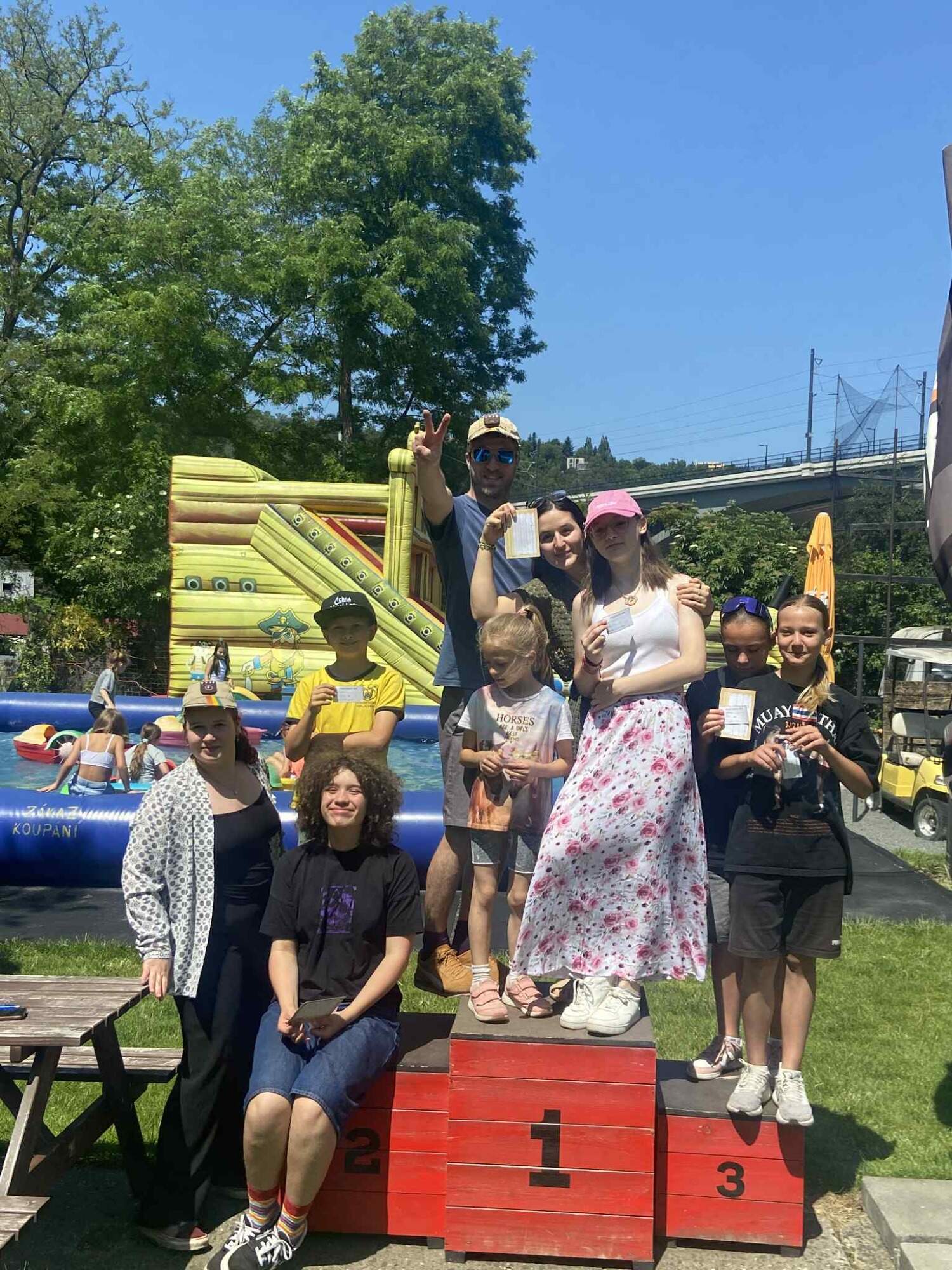 Messenger creation B86C87F3 A268 4A01 AA68 D82B797F0909