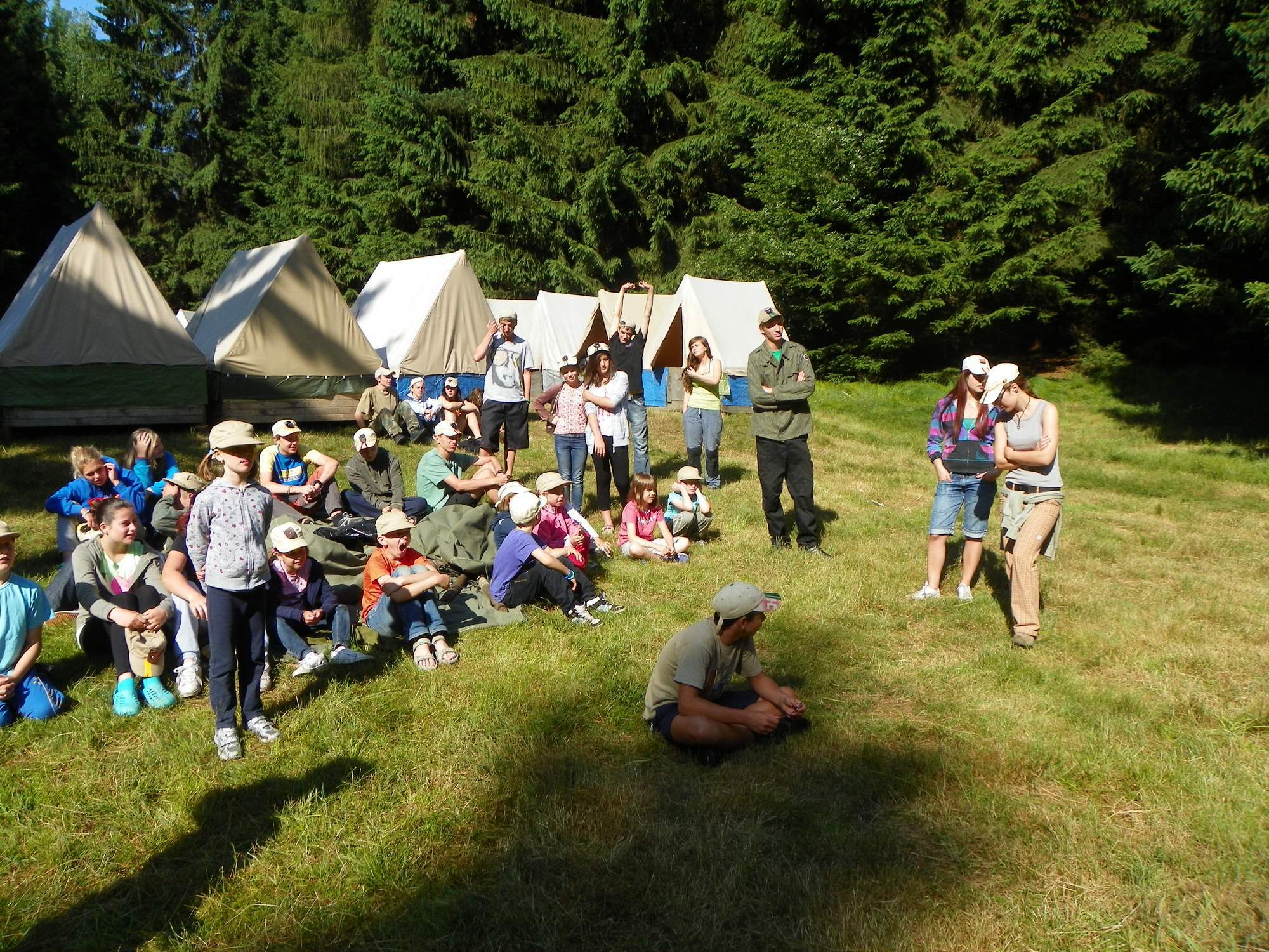 Etapovka trojnozka 0168