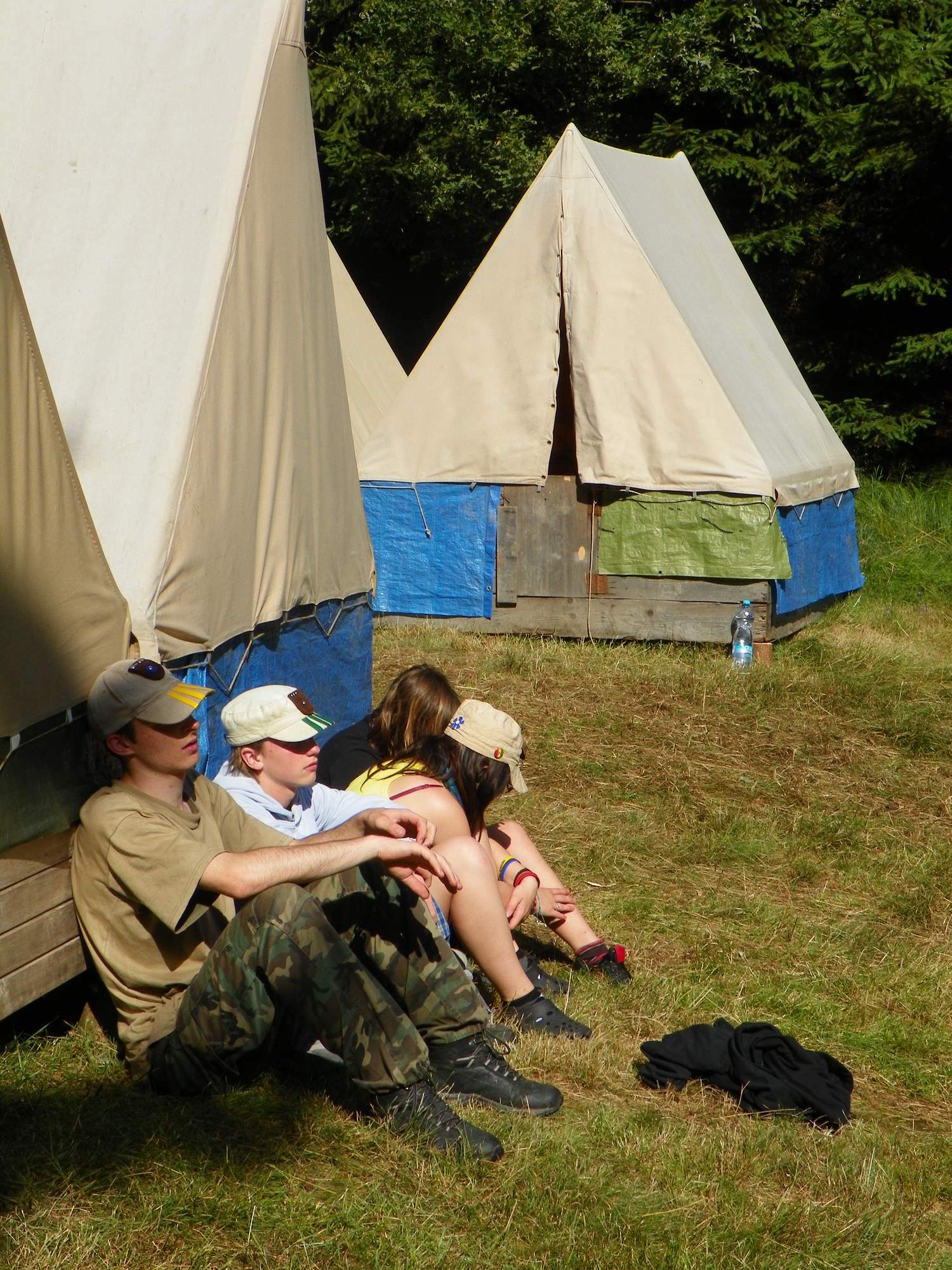 Etapovka trojnozka 0174