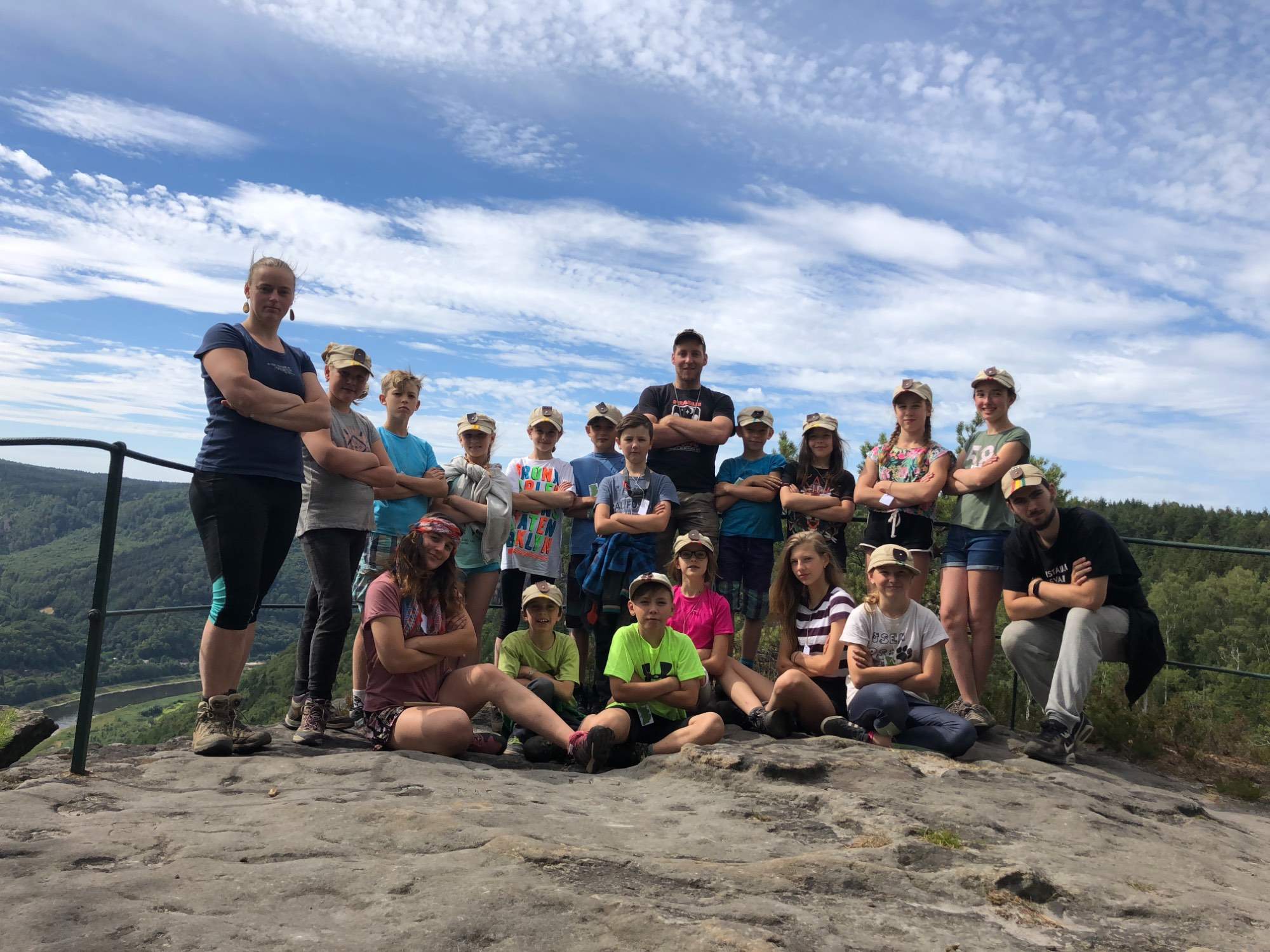 5FCE122A 7998 48C6 B2A7 36A40775F736